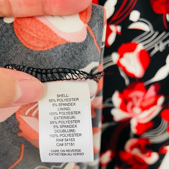 TOMMY HILFIGER Floral A-Line Halter Midi Dress (Black + Red + White, Size: 6) - Picture 10 of 12